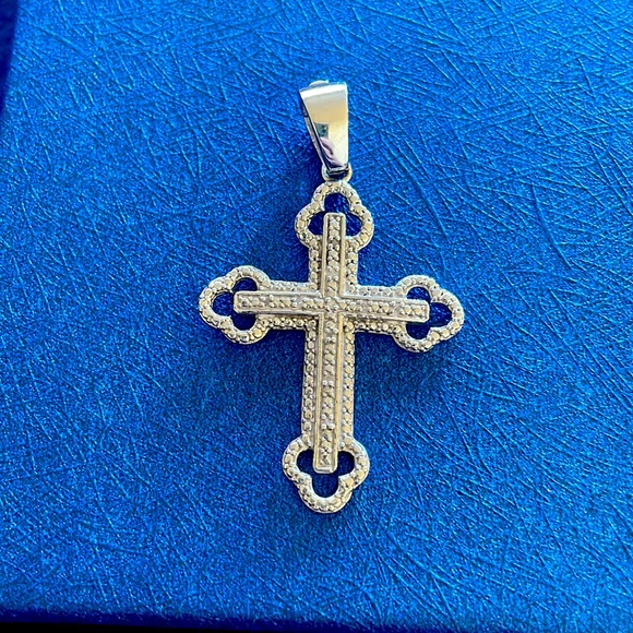 cross - Picture 1 of 1